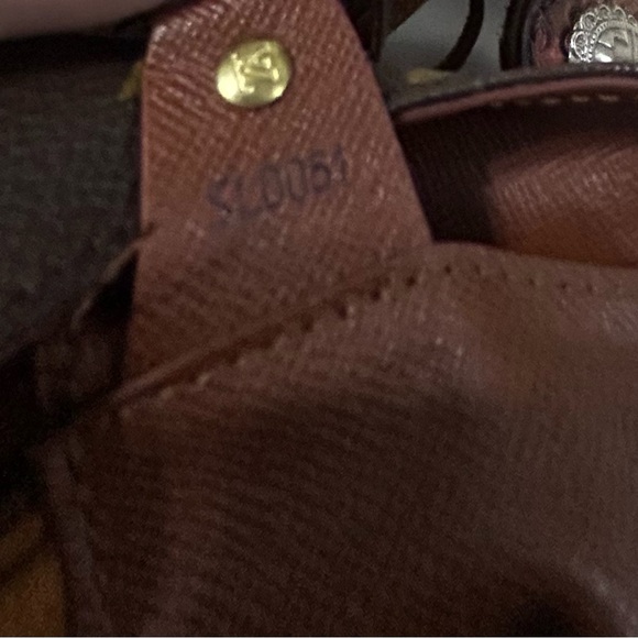 Louis Vuitton Musette Monogram with fringe - Picture 8 of 11